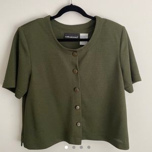 *$1 if bundled!* Sag Harbor Olive Green Button Front Shirt in Vintage Style